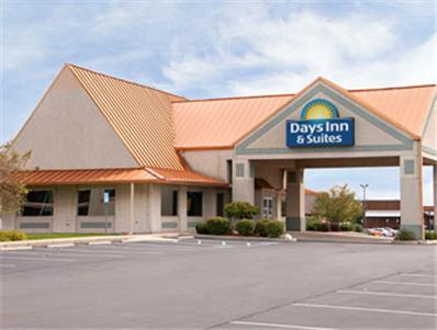 Days Inn & Suites By Wyndham Kokomo Ngoại thất bức ảnh
